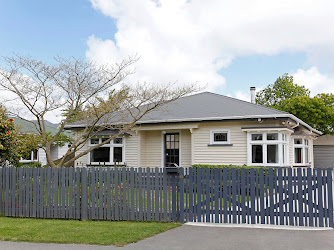 Mary's Villa - Christchurch Holiday Homes