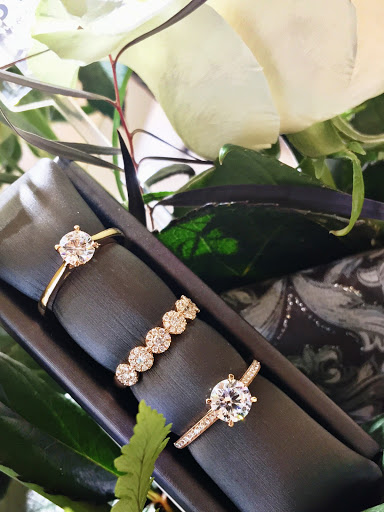 Jewelry Store «Sawyer Jewelers», reviews and photos, 134 N Leroy St #1, Fenton, MI 48430, USA