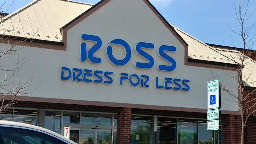 Clothing Store «Ross Dress for Less», reviews and photos, 350 W Army Trail Rd, Bloomingdale, IL 60108, USA