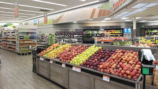 Supermarket «S-Mart», reviews and photos, 530 W Lodi Ave, Lodi, CA 95240, USA