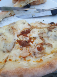 Plats et boissons du Pizzeria Bianca Pizza à Saint-Julien-en-Genevois - n°7