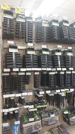 Hardware Store «Harbor Freight Tools», reviews and photos, 5247 Marlton Pike W, Pennsauken Township, NJ 08109, USA