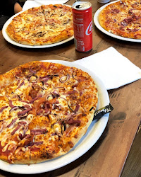 Plats et boissons du Pizzeria Five Pizza Original à Paris - n°1