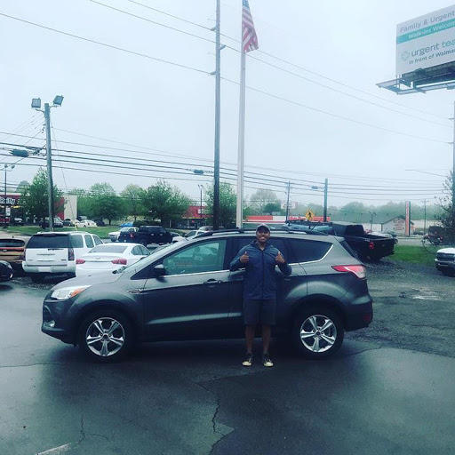 Used Car Dealer «J & S Auto Sales, L.L.C.», reviews and photos, 1347 Fort Campbell Blvd, Clarksville, TN 37042, USA