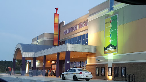 Movie Theater «Regal Cinemas River City Marketplace 14», reviews and