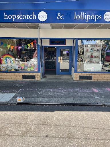 Toy Store «Hopscotch Toys», reviews and photos, 103 SE Baker St, McMinnville, OR 97128, USA