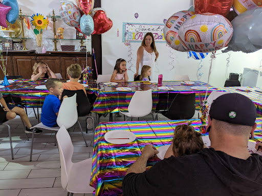 Shopping Mall «Plainview Shopping Center», reviews and photos, 381 S Oyster Bay Rd, Plainview, NY 11803, USA