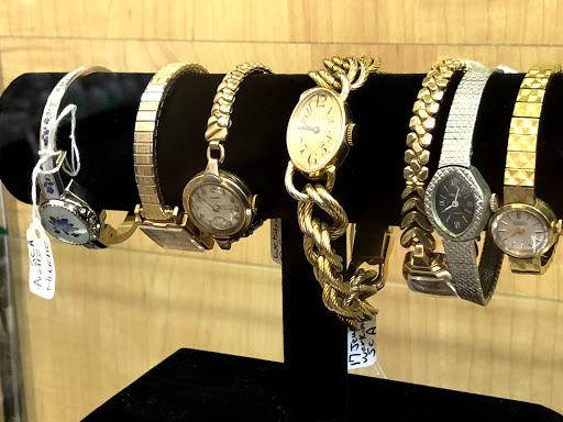 Thrift Store «Island Thrift», reviews and photos, 1800 NY-112, Medford, NY 11763, USA