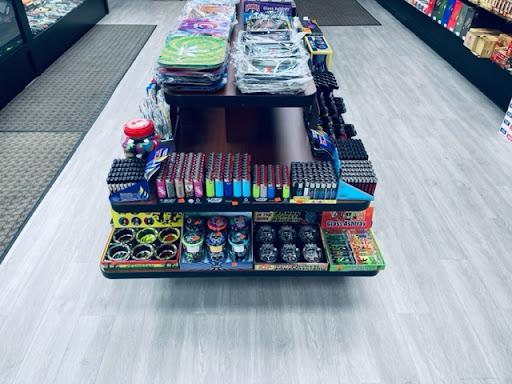 Tobacco Shop «Choice Plus Tobacco», reviews and photos, 31 W 63rd St # 31D, Westmont, IL 60559, USA