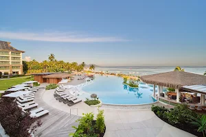 Hilton Hotel Tahiti image