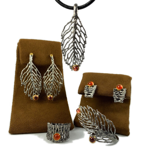 Jewelry Store «PERSONA JEWELRY», reviews and photos, 62 Charles St, Boston, MA 02114, USA