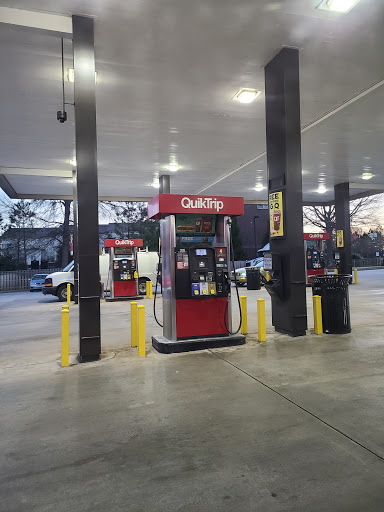 Gas Station «QuikTrip», reviews and photos, 3195 Peachtree Industrial Blvd, Duluth, GA 30097, USA