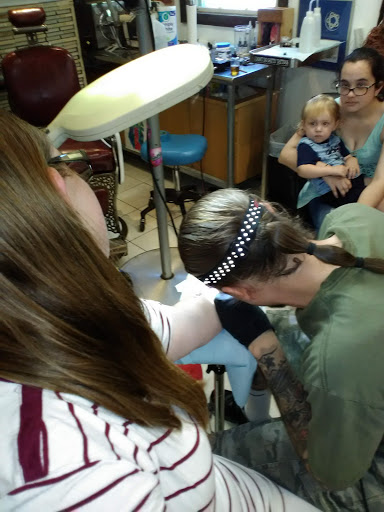 Tattoo Shop «Tatunka Tattoo», reviews and photos, 95 S Windsor St, South Royalton, VT 05068, USA