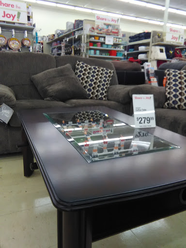 Discount Store «Big Lots», reviews and photos, 14155 Eureka Rd, Southgate, MI 48195, USA