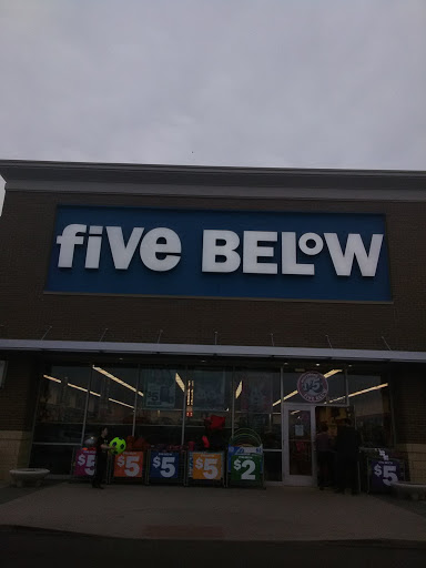 Variety Store «Five Below», reviews and photos, 14635 W 119th St, Olathe, KS 66062, USA