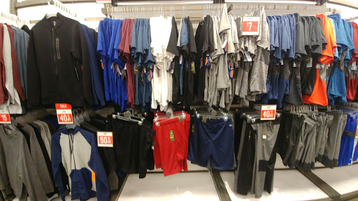 Clothing Store «Old Navy», reviews and photos, 45215 Worth Ave, California, MD 20619, USA