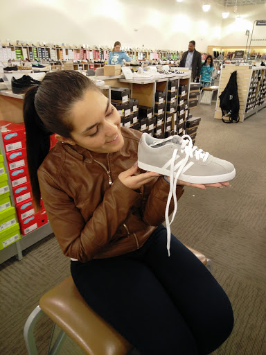 Shoe Store «DSW Designer Shoe Warehouse», reviews and photos, 2426 Lincoln Hwy, Langhorne, PA 19047, USA