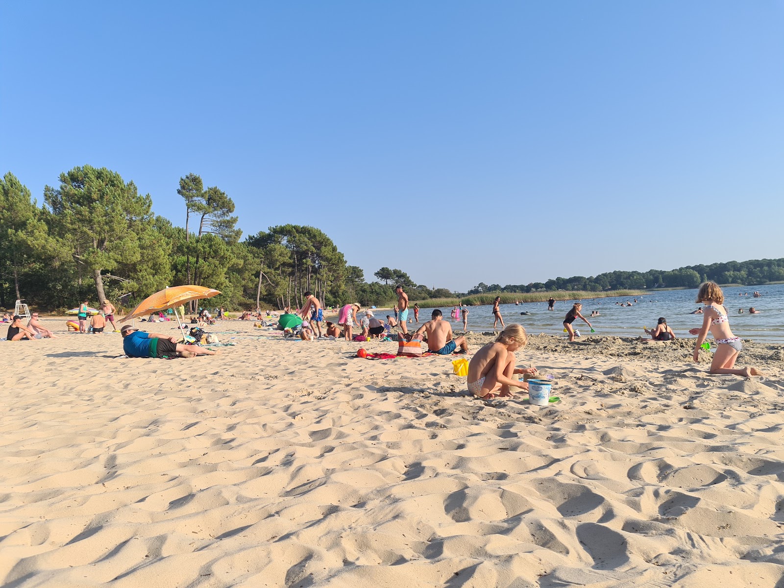Photo of Plage de Caton and the settlement