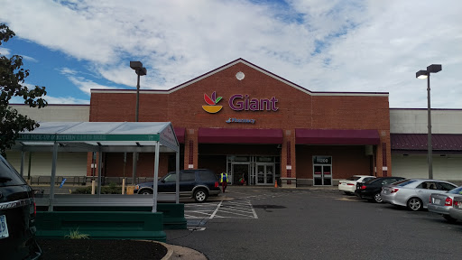 Grocery Store «Giant Food», reviews and photos, 11200 Fairfax Blvd, Fairfax, VA 22030, USA