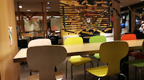 Atmosphère du Restaurant de hamburgers McDonald's Albert 80300 - n°9