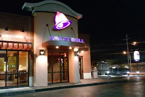 Taco Bell image