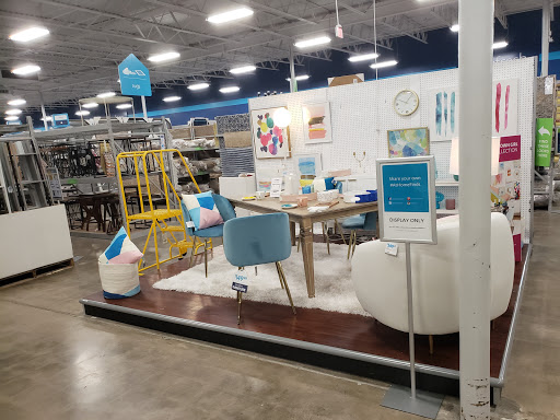 Home Goods Store «At Home», reviews and photos, 1072 W Mercury Blvd, Hampton, VA 23666, USA