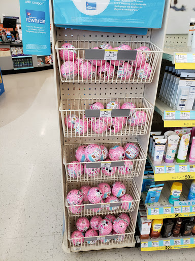 Drug Store «Walgreens», reviews and photos, 14102 Ramona Blvd, Baldwin Park, CA 91706, USA