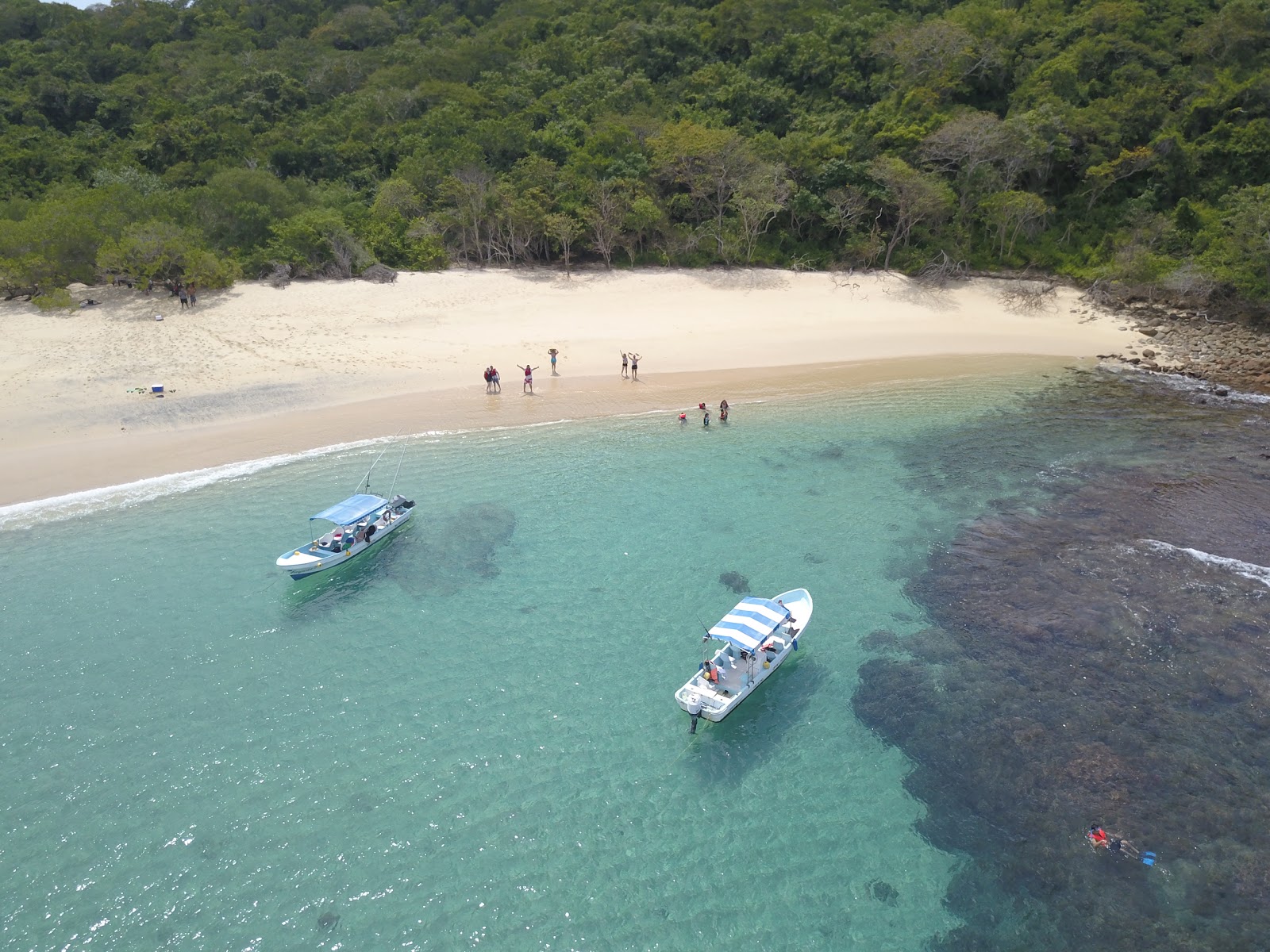 Foto di India beach con una superficie del sabbia beige
