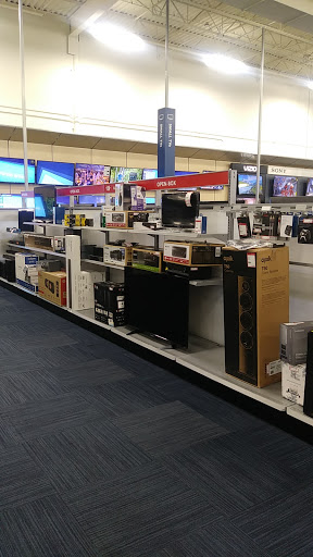 Electronics Store «Best Buy», reviews and photos, 1334 Winston Plaza, Melrose Park, IL 60160, USA