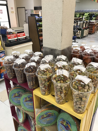 Supermarket «Gonzalez Market», reviews and photos, 2230 W Valencia Dr, Fullerton, CA 92833, USA