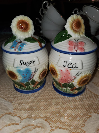 Pawn Shop «We Buy Your Stuff», reviews and photos, 1505 MacDade Boulevard, Folsom, PA 19033, USA