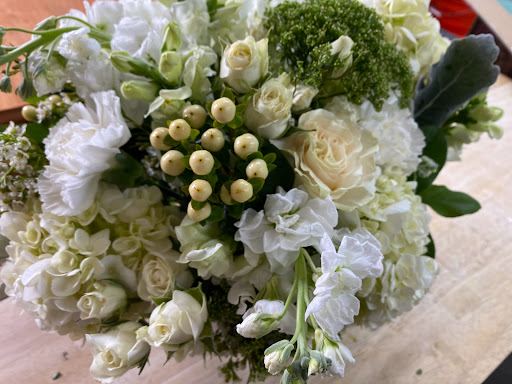 Florist «Flowers Of Marietta», reviews and photos, 1100 Johnson Ferry Rd #250B, Marietta, GA 30068, USA