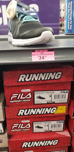 Sporting Goods Store «Big 5 Sporting Goods», reviews and photos, 7000 Topanga Canyon Blvd, Canoga Park, CA 91303, USA