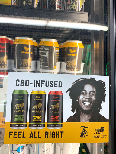 Tobacco Shop «VIP Smoke Shop», reviews and photos, 7131 Sunset Blvd, Los Angeles, CA 90046, USA