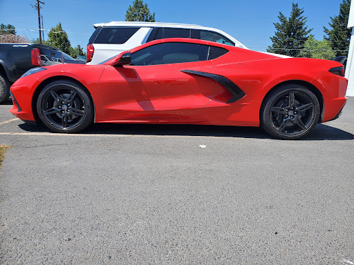 TyphoonCleans Mobile Car Wash and Vacuum Service en Bend