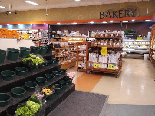 Supermarket «Bridgeport Food Bazaar Supermarket», reviews and photos, 500 Sylvan Ave, Bridgeport, CT 06606, USA