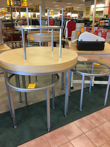 Department Store «Elder-Beerman», reviews and photos, 400 Mill Ave SE, New Philadelphia, OH 44663, USA