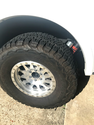 Truck Accessories Store «4 Wheel Parts - Houston Sweet Lake», reviews and photos, 13820 Westheimer Rd, Houston, TX 77077, USA