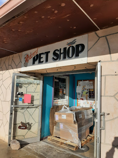 Pet Supply Store «Red Crest Pet Shop», reviews and photos, 319 N Main St, Boerne, TX 78006, USA