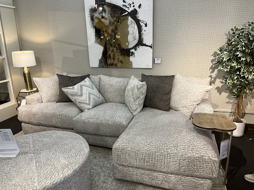 Furniture Store «Value City Furniture», reviews and photos, 2720 N Mall Dr, Virginia Beach, VA 23452, USA