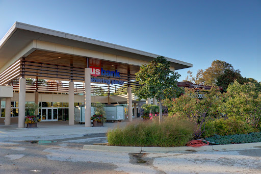 Zoo «Milwaukee County Zoo», reviews and photos, 10001 W Bluemound Rd, Milwaukee, WI 53226, USA