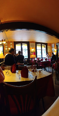 Atmosphère du Restaurant français Le Corsaire à Honfleur - n°14