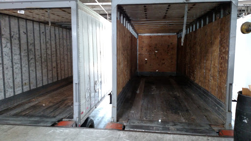 Trucking Company «YRC Freight», reviews and photos, 12400 Dupont Ave S, Burnsville, MN 55337, USA