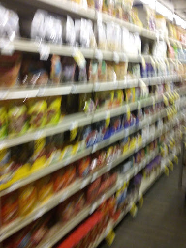 Grocery Store «Vons», reviews and photos, 8201 Topanga Canyon Blvd, Canoga Park, CA 91304, USA