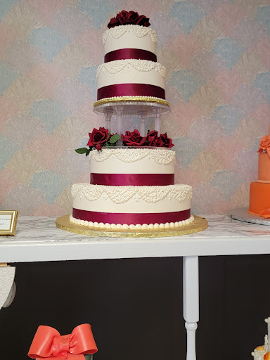 Bakery «Reeves Cake Shop», reviews and photos, 2770 Cory Ave, Akron, OH 44314, USA