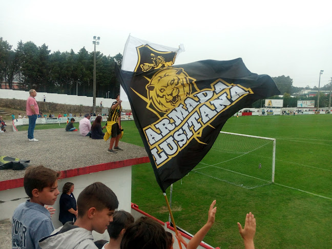 Avaliações doEstádio do Sporting Clube de São João de Ver em Santa Maria da Feira - Campo de futebol