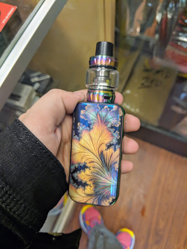 Tobacco Shop «Quick Stop Smoke Shop LLC», reviews and photos, 5210 E 4th Plain Blvd, Vancouver, WA 98661, USA