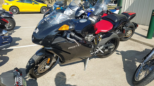 Triumph Motorcycle Dealer «Eurosport Cycle», reviews and photos, 3100 Airport Fwy, Fort Worth, TX 76111, USA