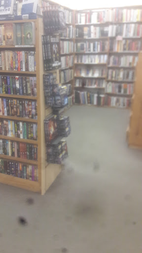 Book Store «Half Price Books», reviews and photos, 4000 Oxford Dr, Bethel Park, PA 15102, USA