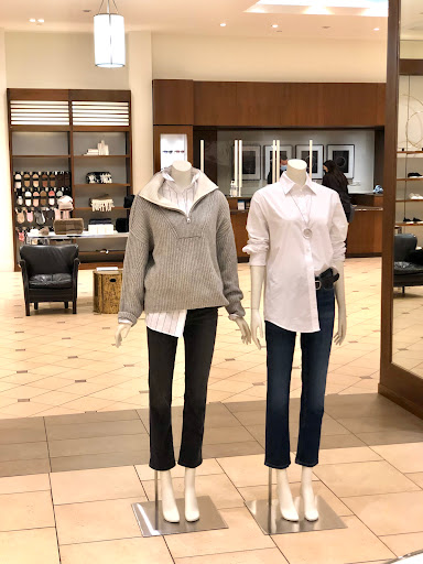 Shopping Mall «Beverly Center», reviews and photos, 8500 Beverly Blvd, Los Angeles, CA 90048, USA